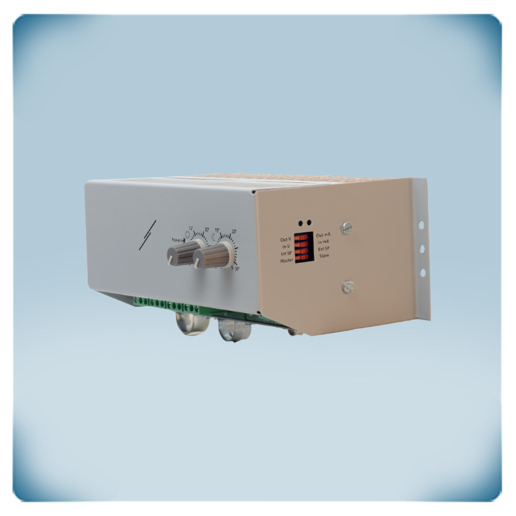 Dreiphasiger Regler für elektrische Heizung mit Analogeingang Master Modul