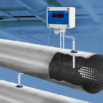 Dual pressure sensor with Pitot tube