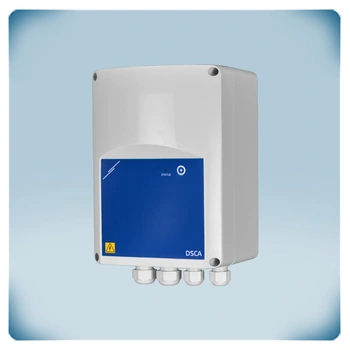 Dispositivo electrónico con carcasa de plástico gris, etiqueta frontal azul
