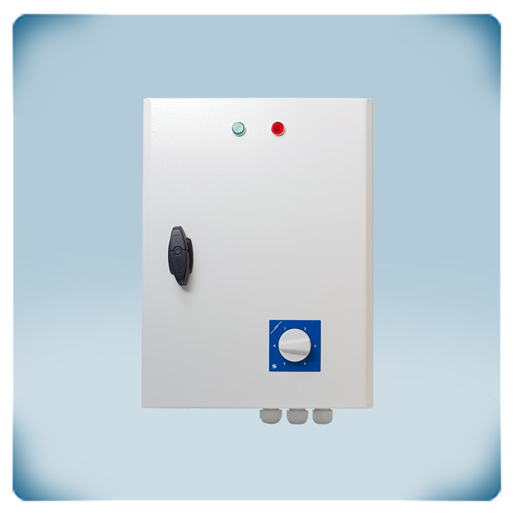 Régulateur de vitesse à autotransformateur 6 A / 400 VCA avec disjoncteur thermo-magnétique intégré
