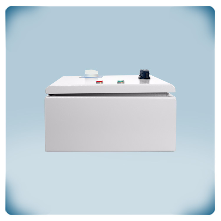 Boîtier du variateur de vitesse à autotransformateur 8 A / 400 VCA avec disjoncteur thermo-magnétique