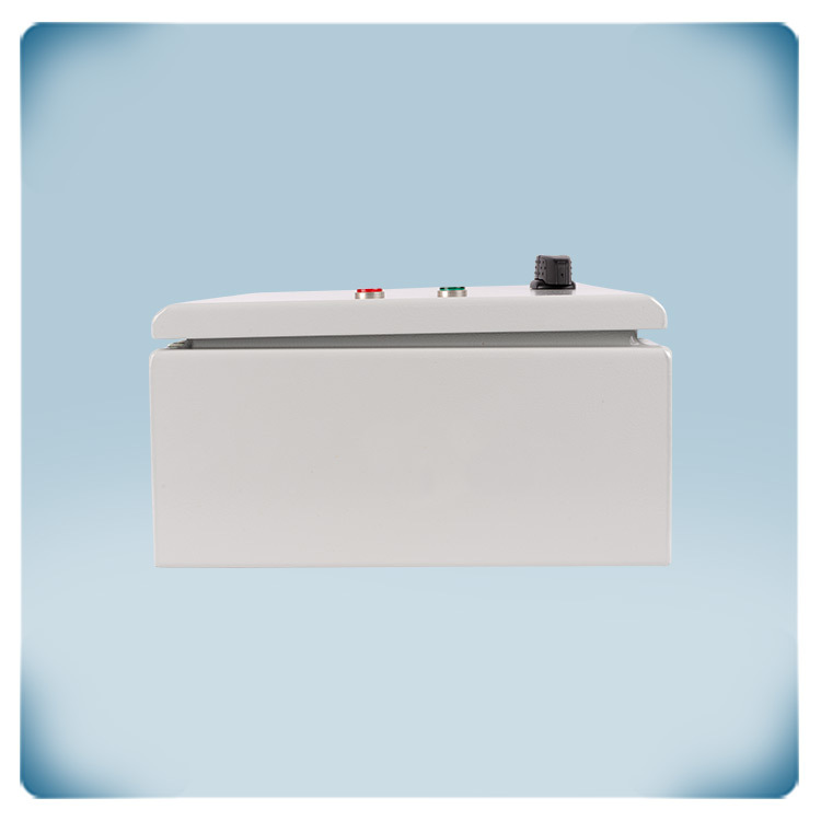 Couvercle du variateur de vitesse à autotransformateur 2,5 A / 400 VCA avec entrée analogique